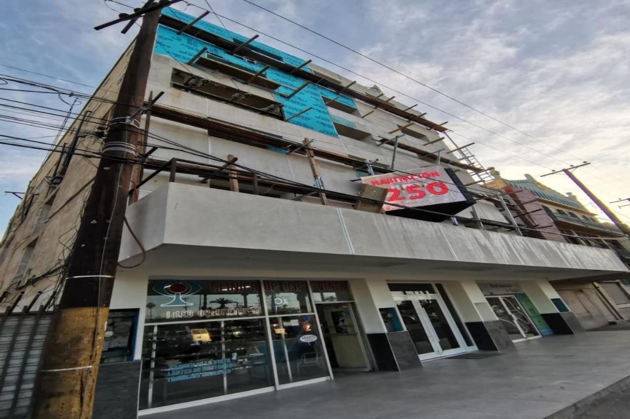 Capital O Hotel Plaza, Mexicali Exterior photo